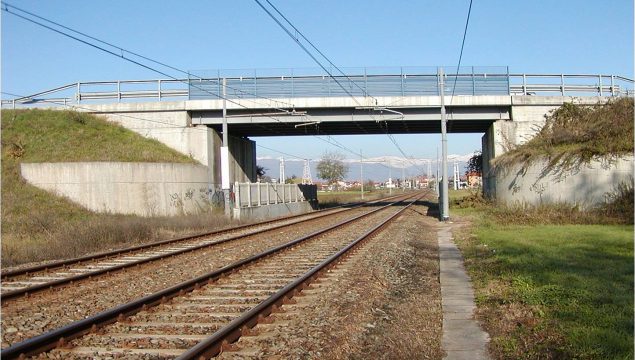 01-TorinoCeres-Rails